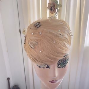 🎭💥💫Vintage beautiful pill box hat  Vintage Feather Hat - Union Made in USA -